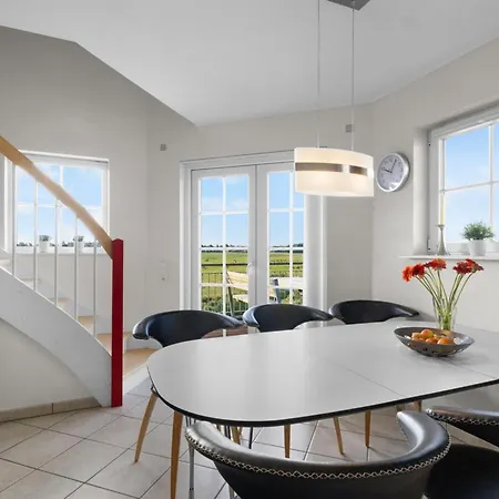 Alitta - 240m From The Sea By Interhome Bogense