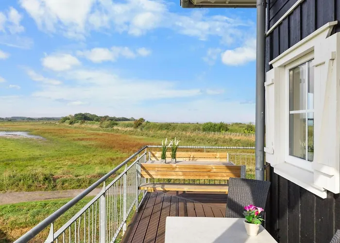 Alitta - 240m From The Sea By Interhome Lägenhet Bogense